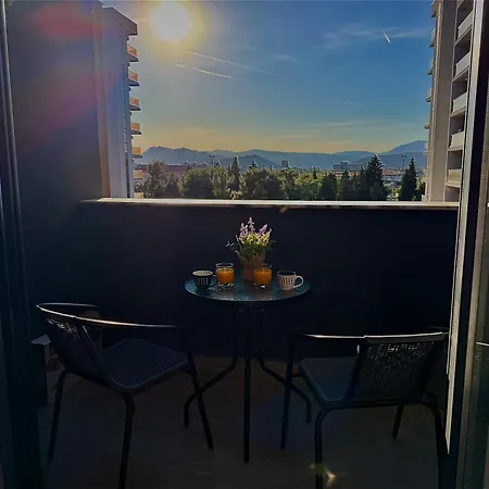 Predsjednicki Apartman, Djakuzi&lebdeci Krevet, Apollo 11 Apartament Podgorica